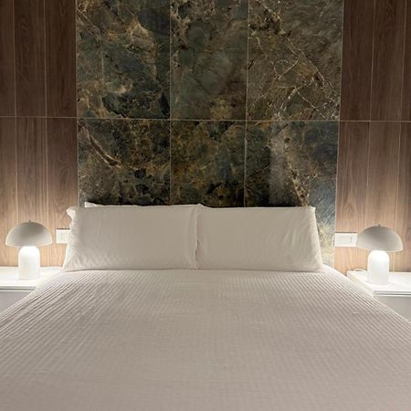 Ando'S Boutique Apartment ميلان المظهر الخارجي الصورة