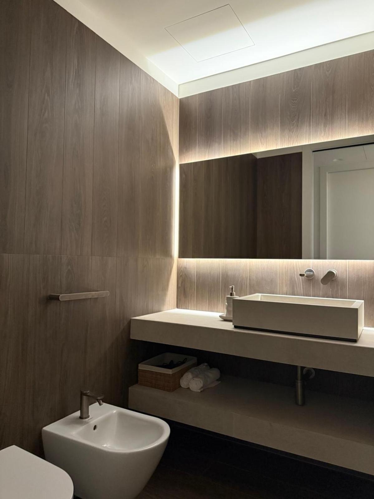 Ando'S Boutique Apartment ميلان المظهر الخارجي الصورة