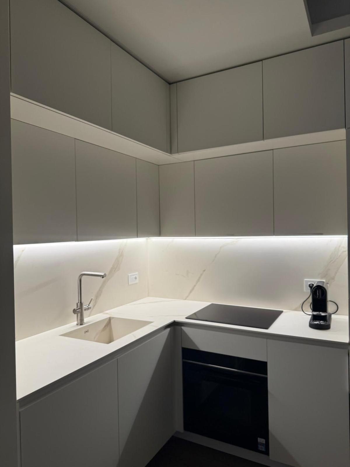 Ando'S Boutique Apartment ميلان المظهر الخارجي الصورة